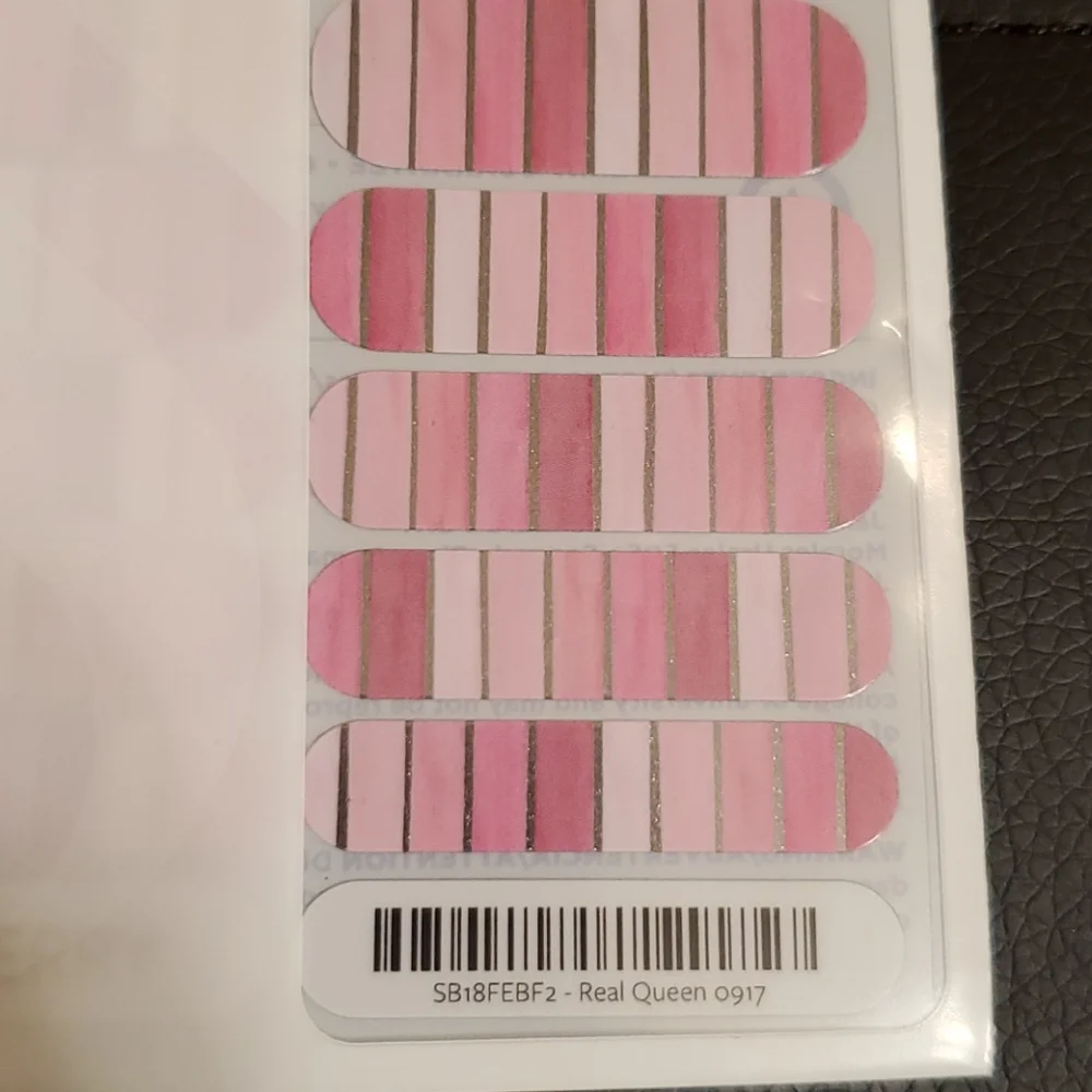 3/$10 mix&match Real Queen wraps - Picture 2 of 4